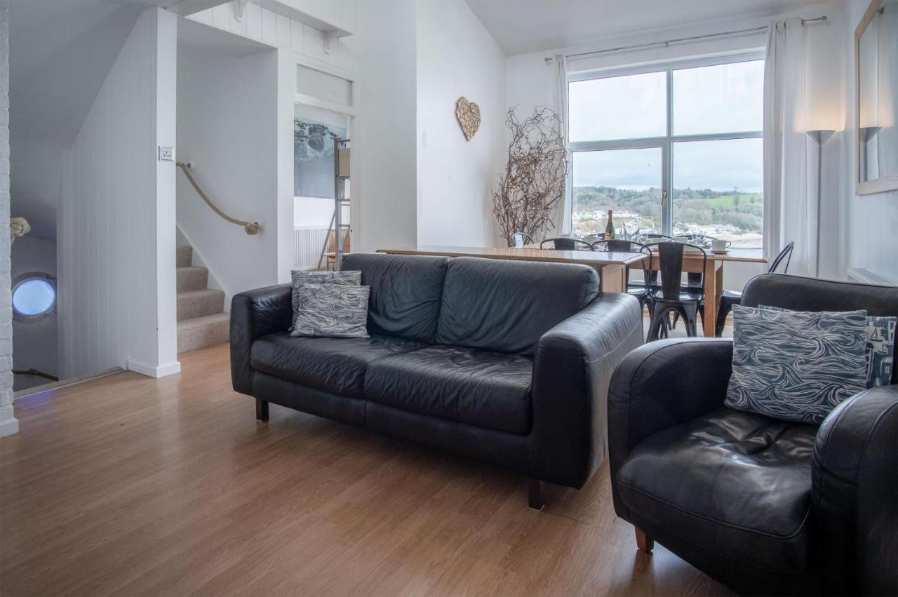 Captains Walk - 4 Bedroom Apartment - Saundersfoot Luaran gambar